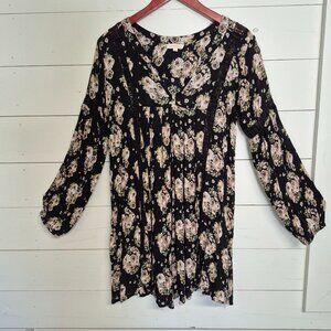 Black Floral Boho Tunic Dress W/ Crochet Details By Rebellion Size M